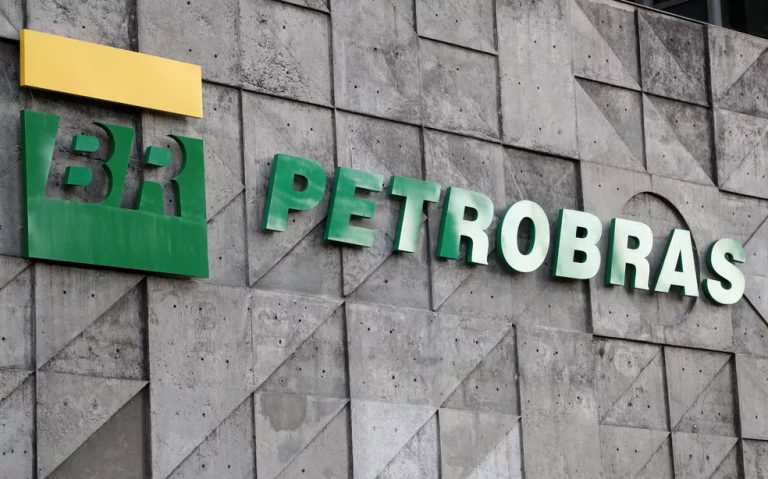 Entenda o impacto do reajuste da Petrobras para o transporte rodoviário no Brasil