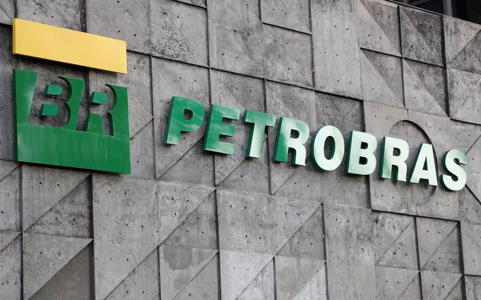 Entenda o impacto do reajuste da Petrobras para o transporte rodoviário no Brasil